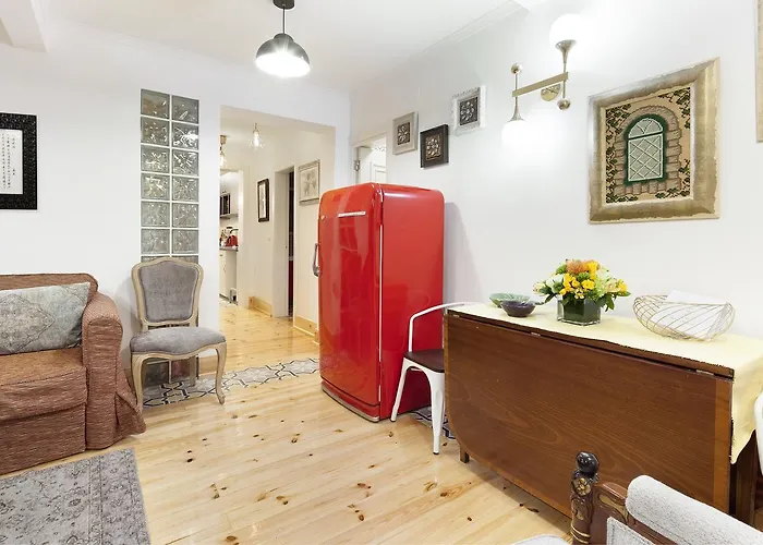 塔霍河里斯本风情公寓 公寓 *